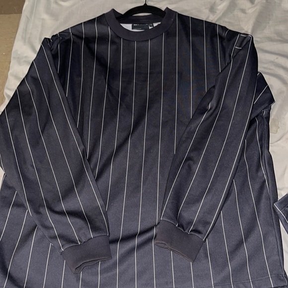 ASOS set - Picture 2 of 4